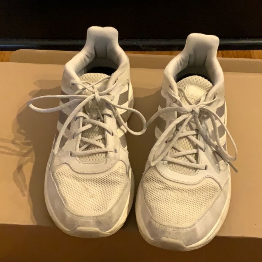 Adidas dad sneaker